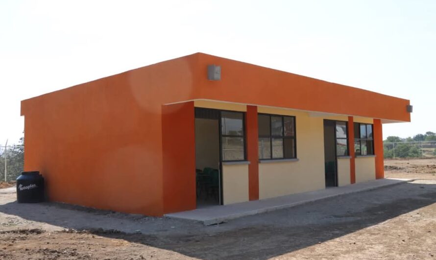 Inauguran aulas nuevas en San Pedro Tejalpa
