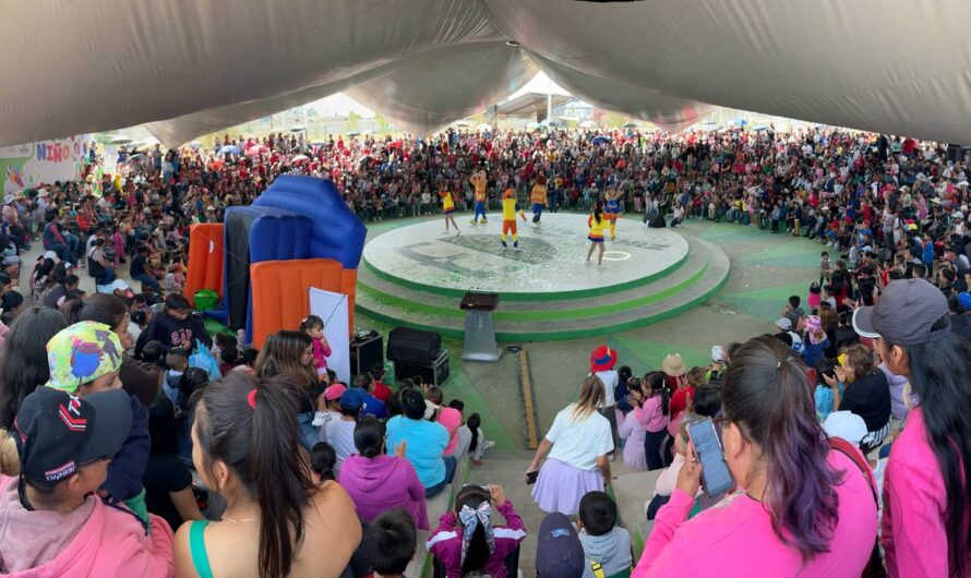 Zinacantepec celebra a más de 3 mil niñas y niños