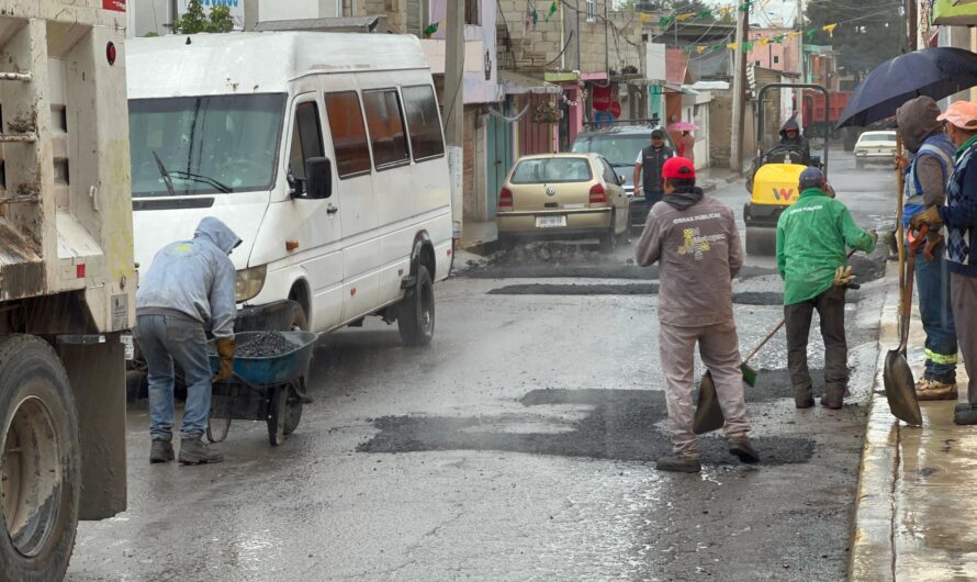 Limpieza hidráulica previene inundaciones en Metepec