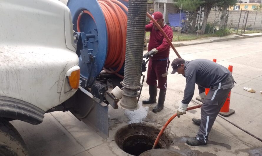 Toluca refuerza limpieza para evitar inundaciones
