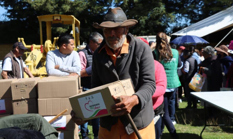 «Nutriendo amor» beneficia a familiares en Zinacantepec