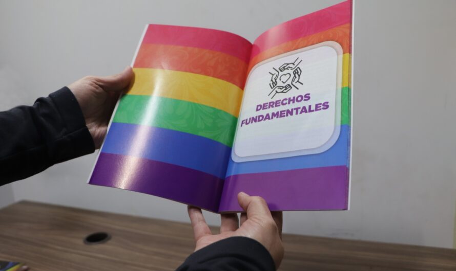 Presentan cartilla de derechos para mujeres de la diversidad