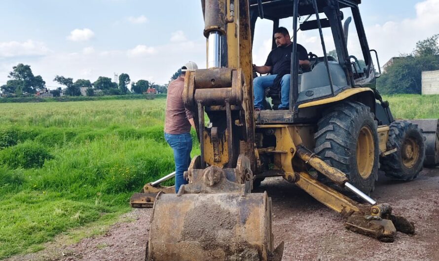 Inicia drenaje tras 25 años de espera en Otzolotepec