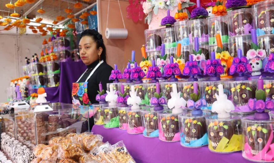 Feria del Alfeñique mantiene viva la tradición en Zinacantepec
