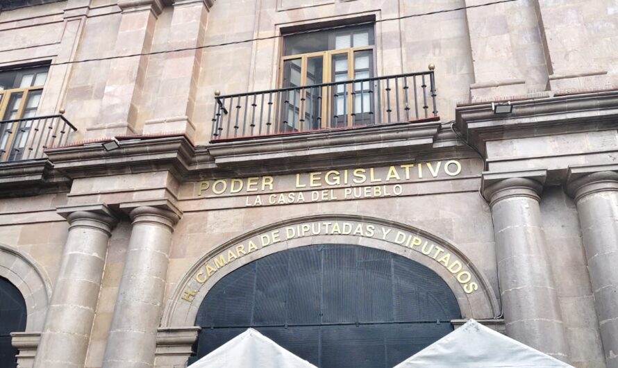 Ecatepec divide al Congreso por denuncia de abusos